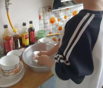海东帮妈妈做家务的收获有哪些？